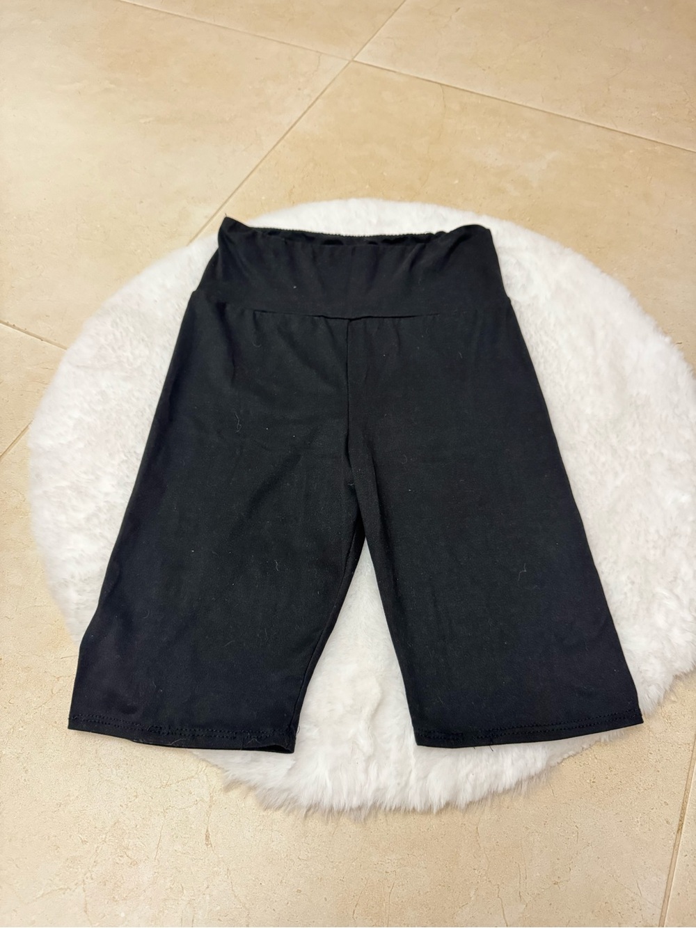 Wandering Dreams Black Biker Shorts Size Medium